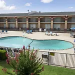 Howard Johnson By Wyndham Oklahoma City Okc Airport, Fairgrounds, I40